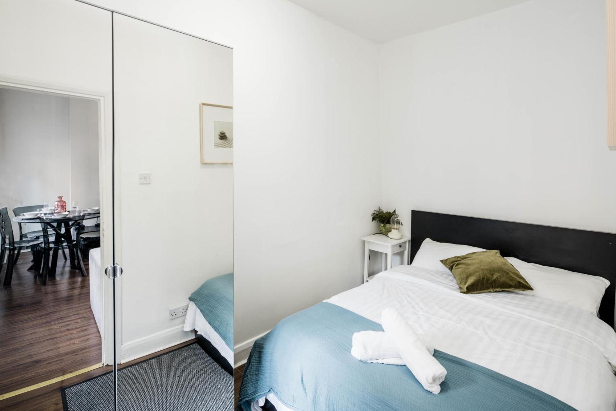 לונדון Cosy 1 Bedroom Home In Fitzrovia מראה חיצוני תמונה